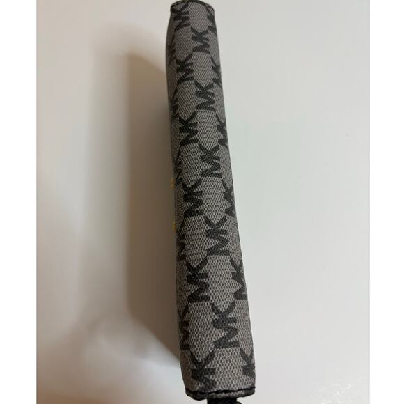 Michael Kors Jet Set Large Wallet Wristlet Signature Black and Gray EUC - Picture 5 of 14